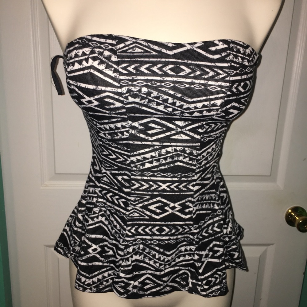 ❌SOLD❌ on ThredUp—Tribal Peplum Top